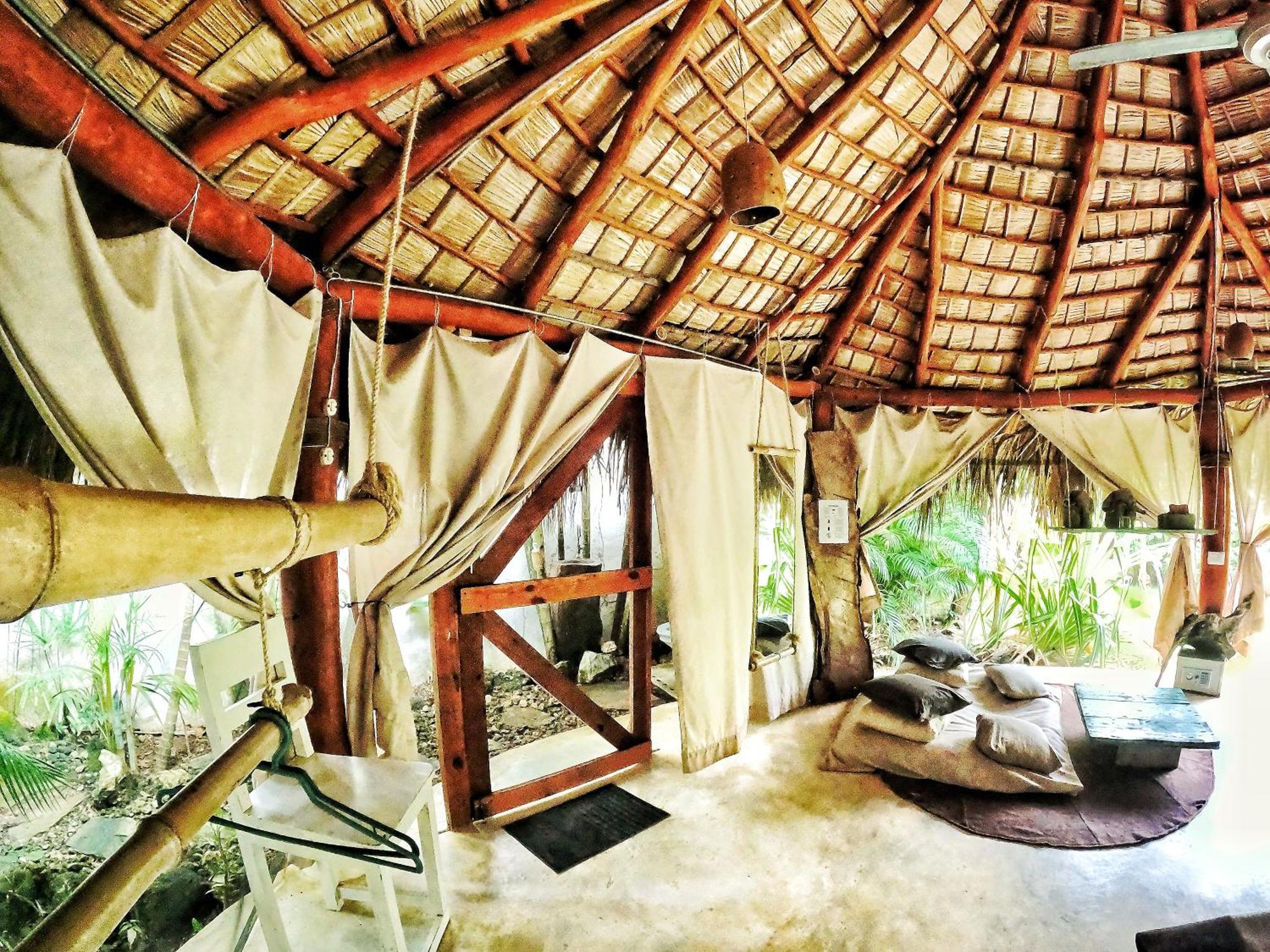 Отель Dream Glamping Jungle Bohio Лас Терренас Экстерьер фото